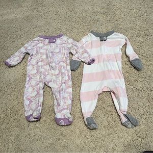 Set of two Burts Bees pajamas 0-3 Months